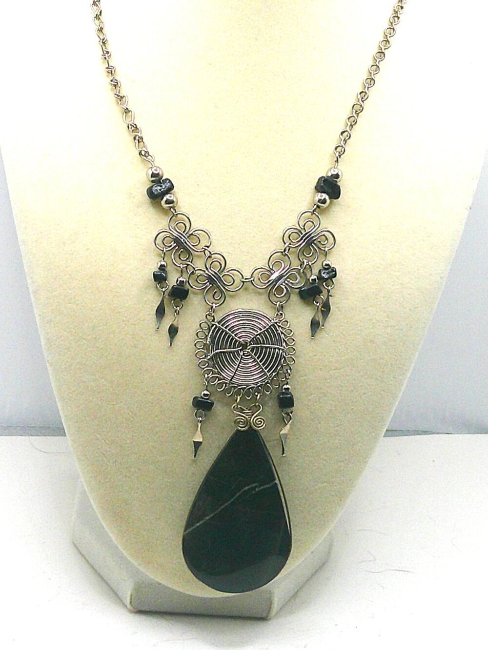 Onyx Teardrop Statement Necklace - Picture 2 of 3